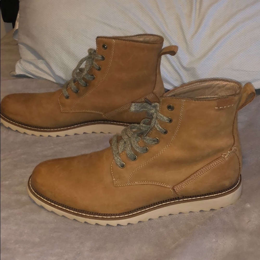 Men’s Johnston Murphy boots